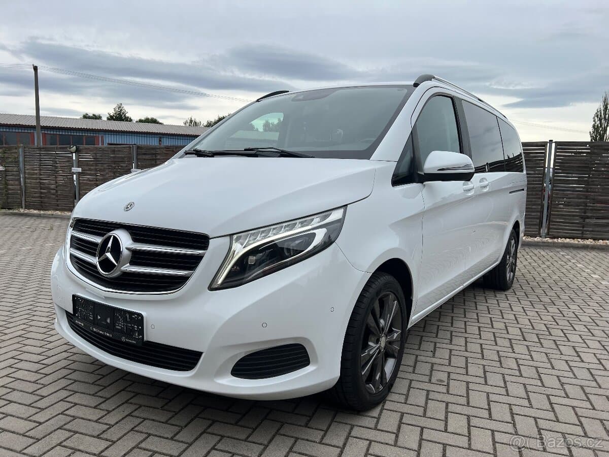 2017 Mercedes-Benz OSTATNÍ
