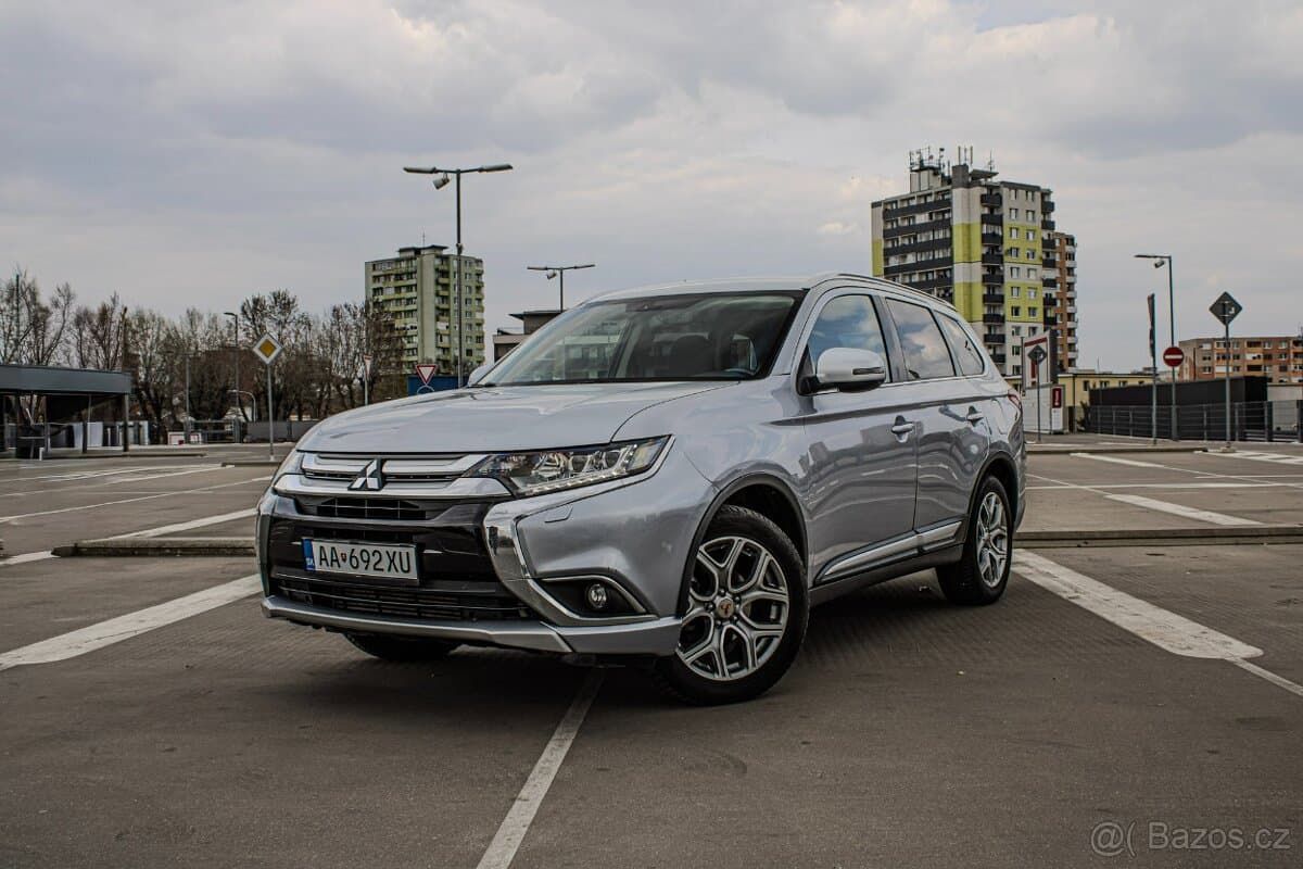 2016 Mitsubishi OUTLANDER