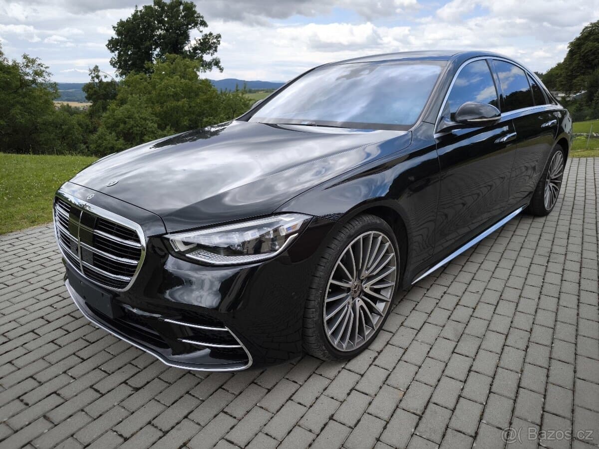 2022 Mercedes-Benz OSTATNÍ