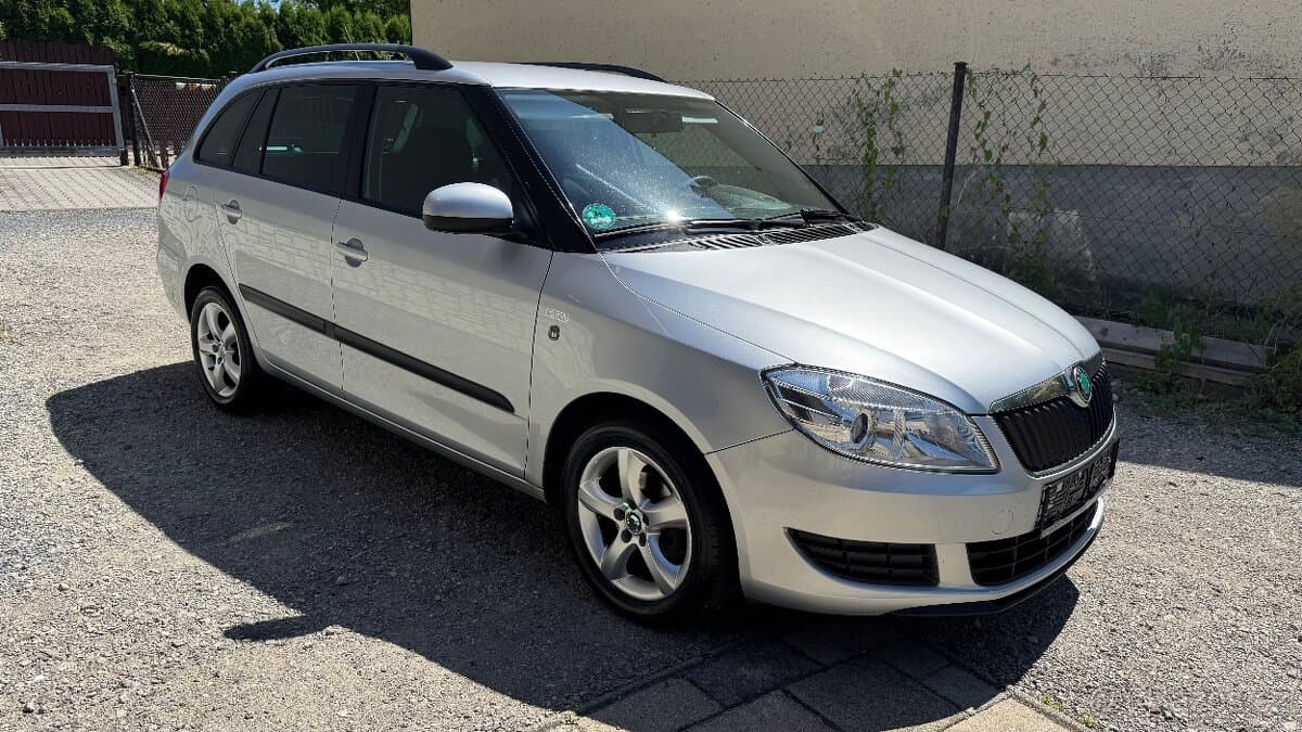 2011 Škoda FABIA