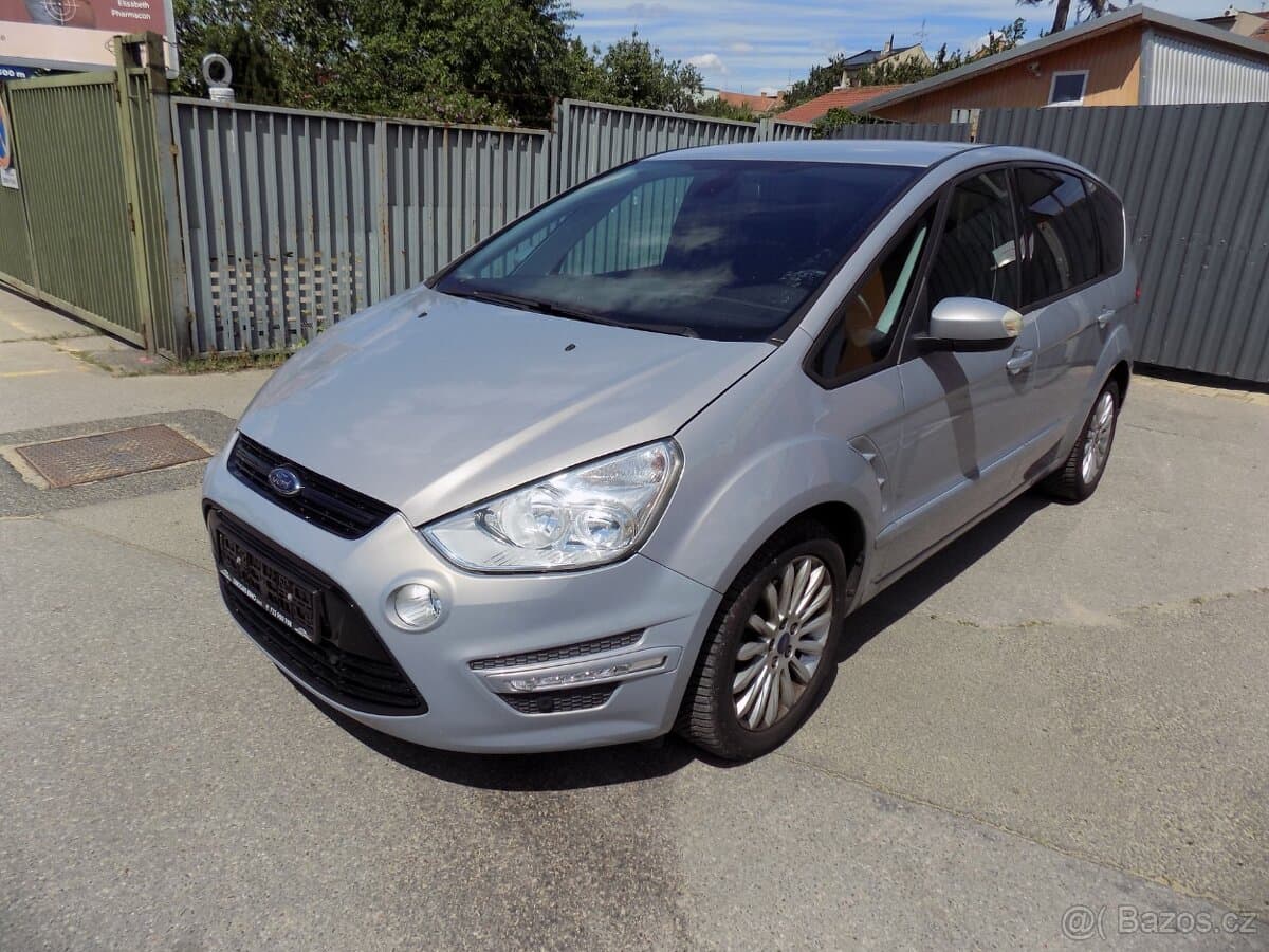 2014 Ford S-MAX