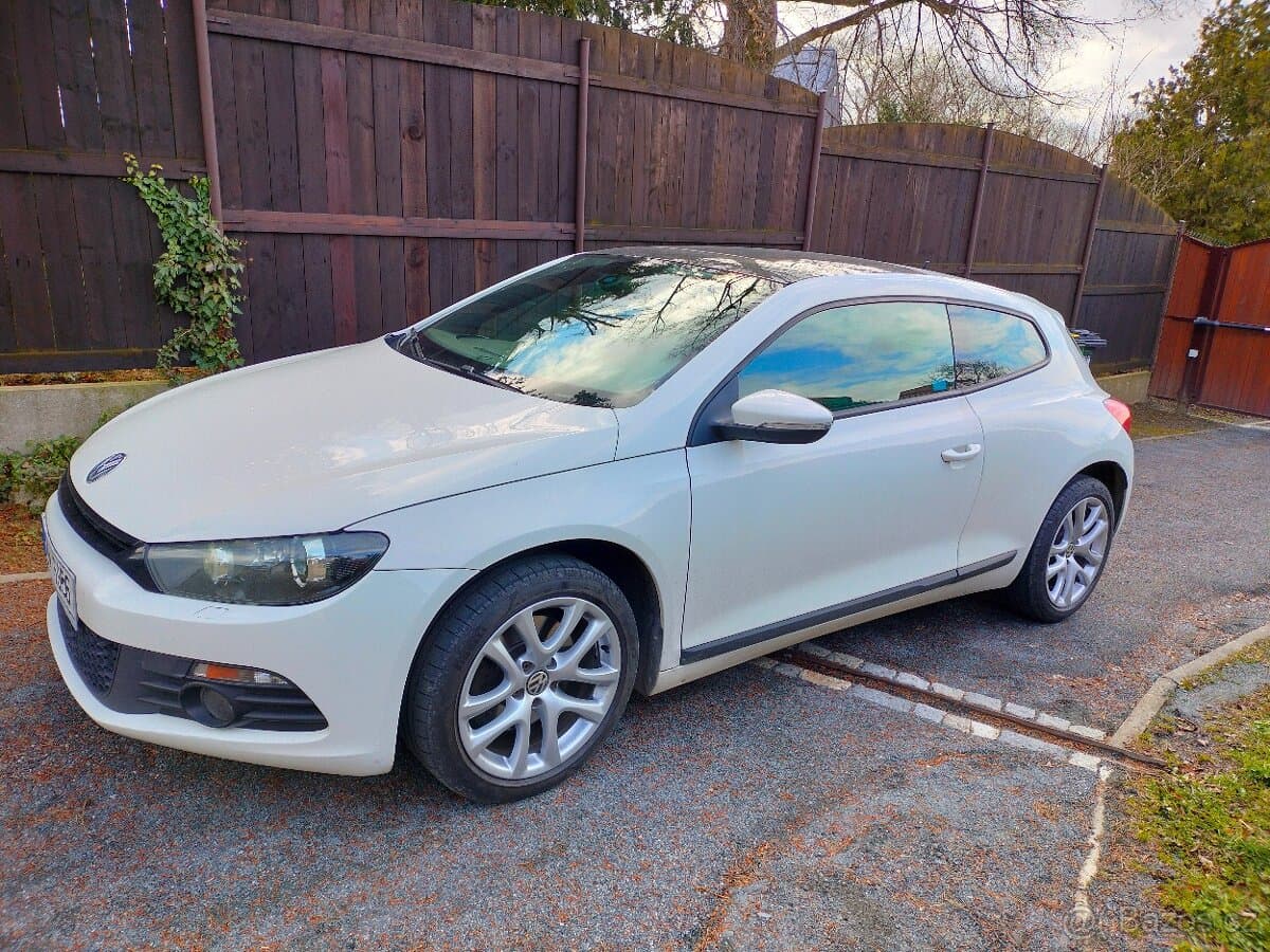 2010 Volkswagen SCIROCCO