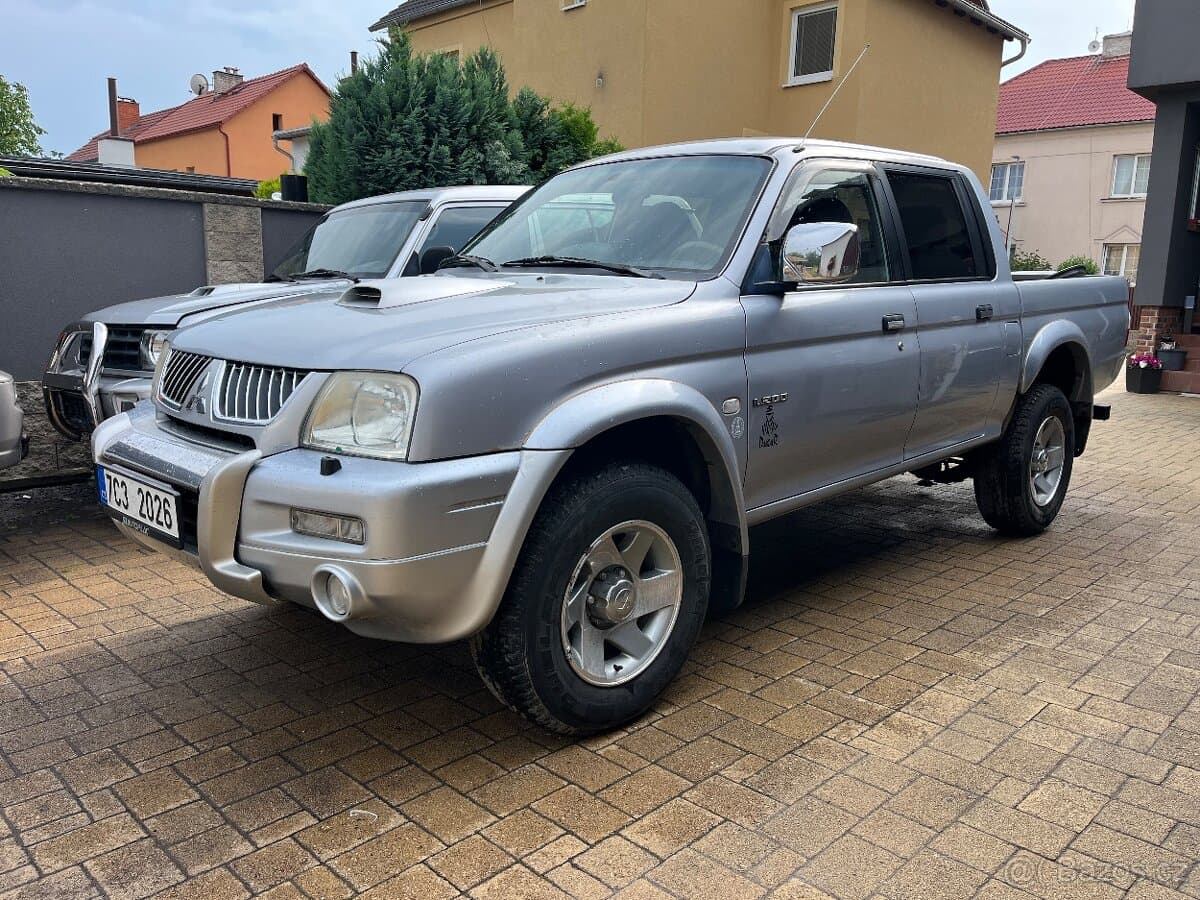 2006 Mitsubishi OSTATNÍ