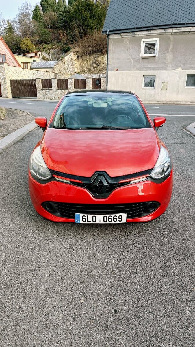 2013 Renault CLIO