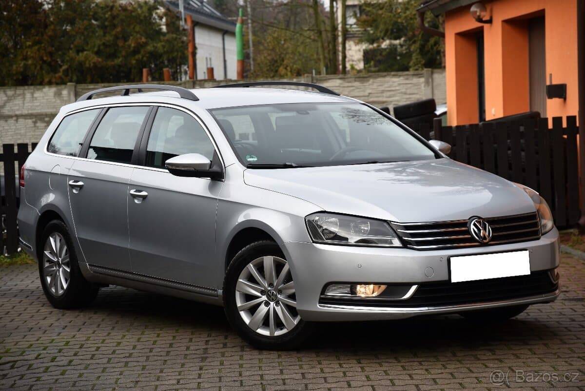 2012 Volkswagen PASSAT