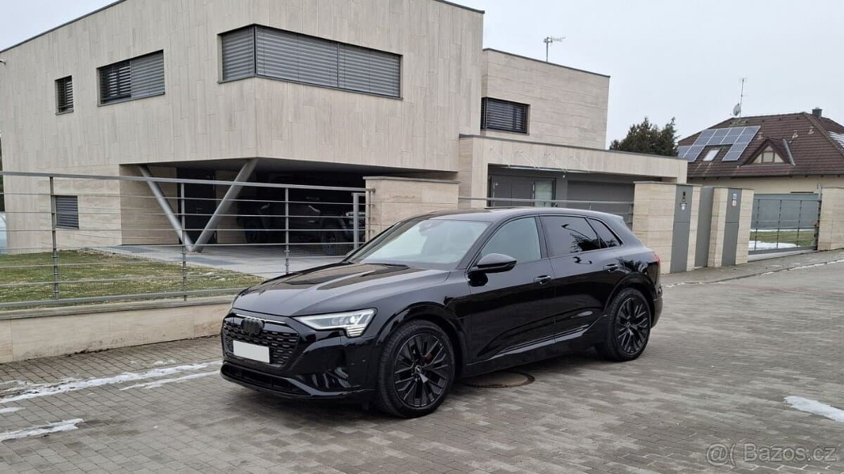 2024 Audi Q8 E-TRON