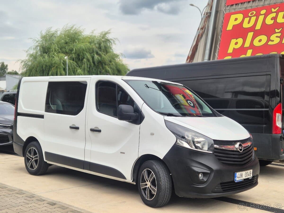 2015 Opel VIVARO