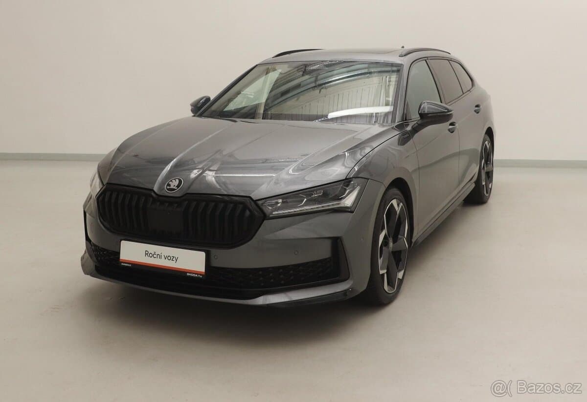 2025 Škoda SUPERB