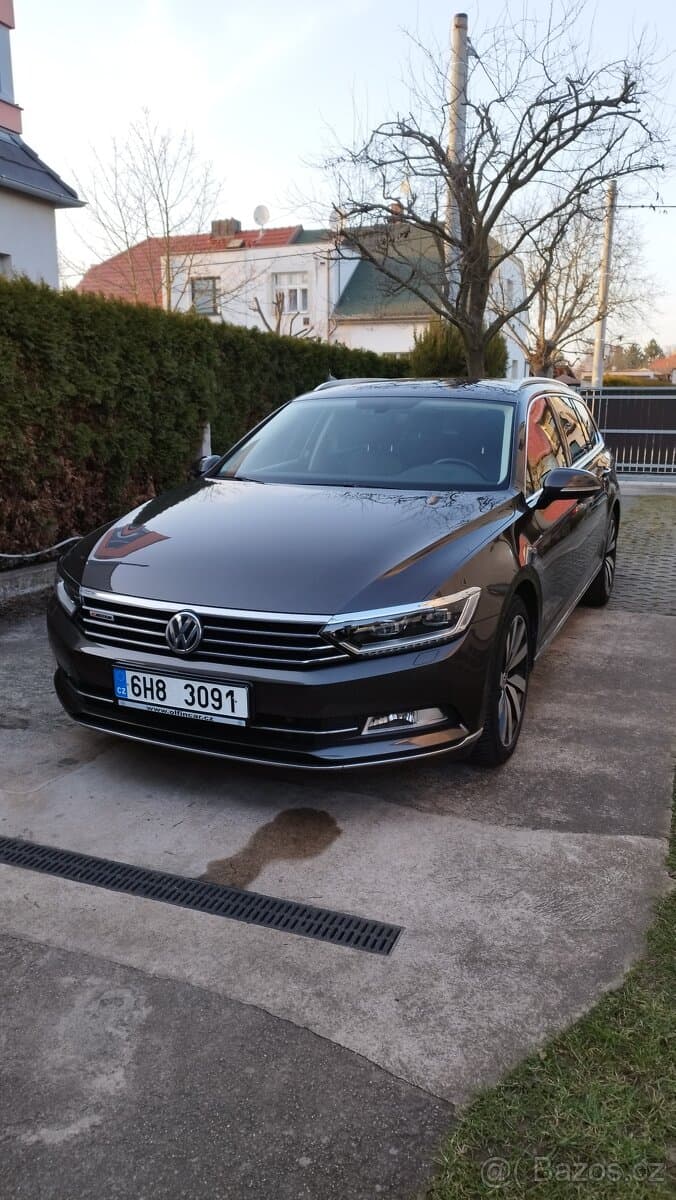 2017 Volkswagen PASSAT