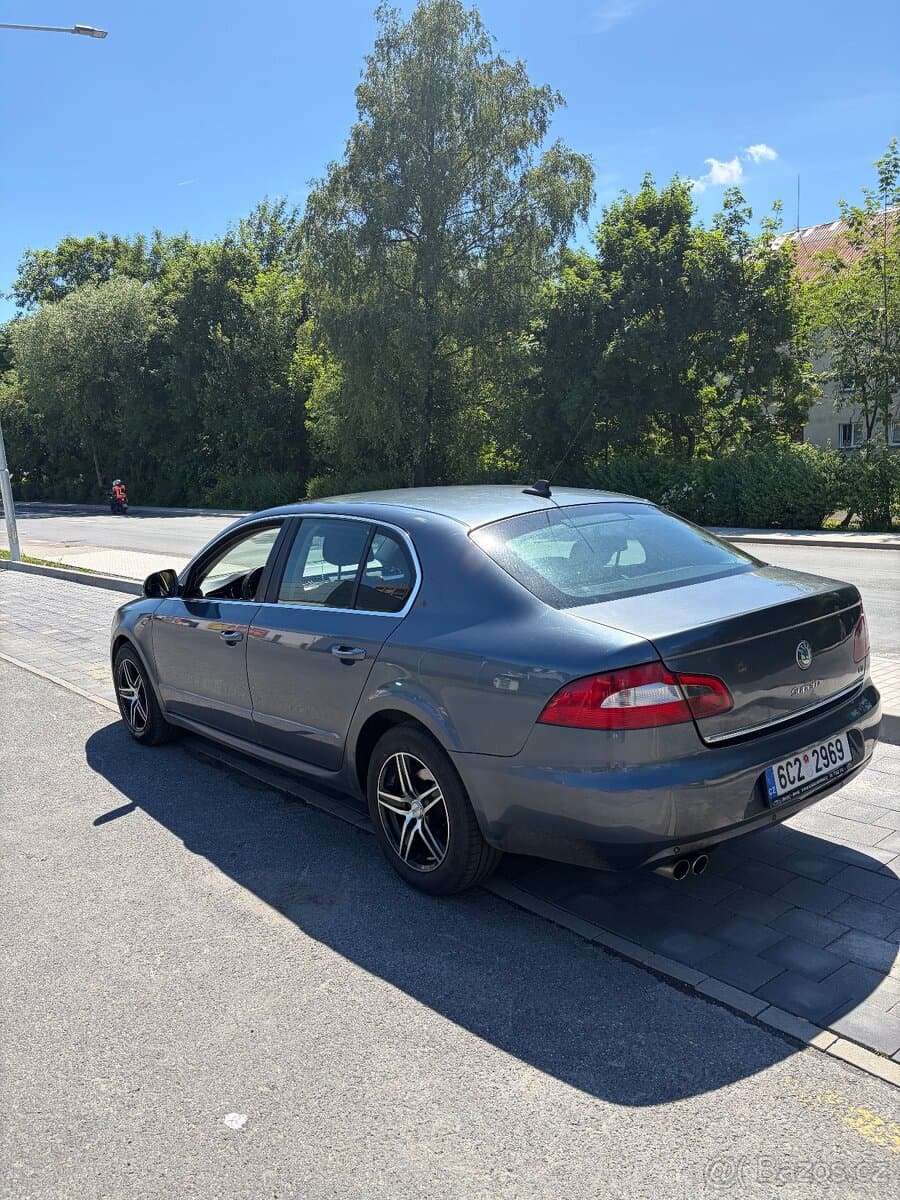 2009 Škoda SUPERB