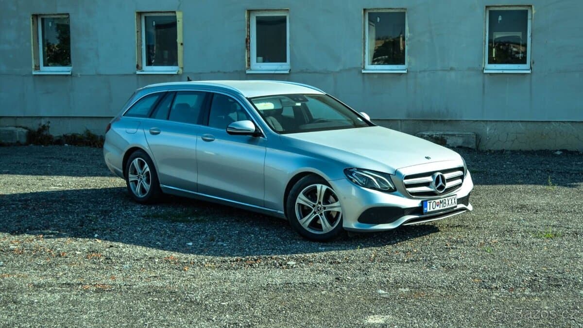 2017 Mercedes-Benz OSTATNÍ