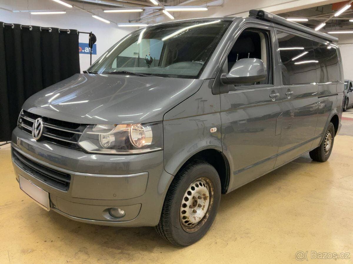 2011 Volkswagen CARAVELLE