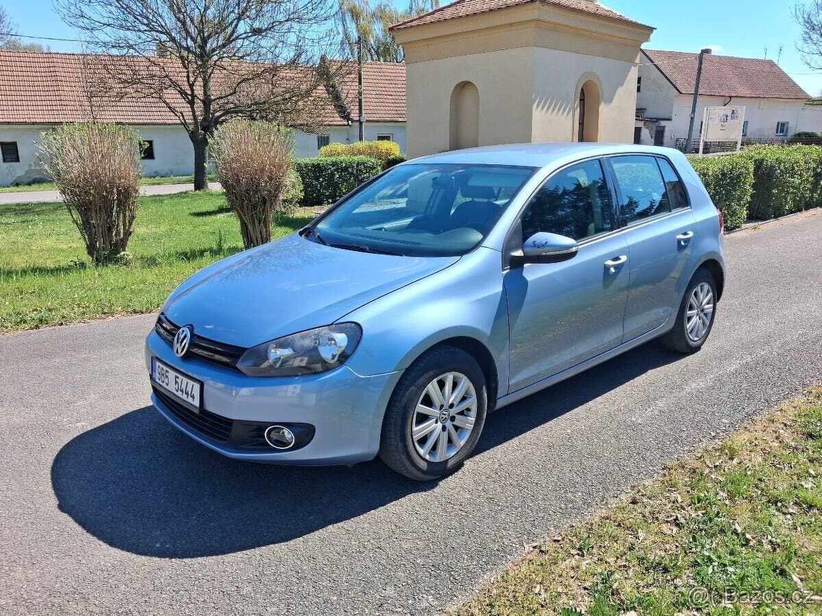 2011 Volkswagen GOLF