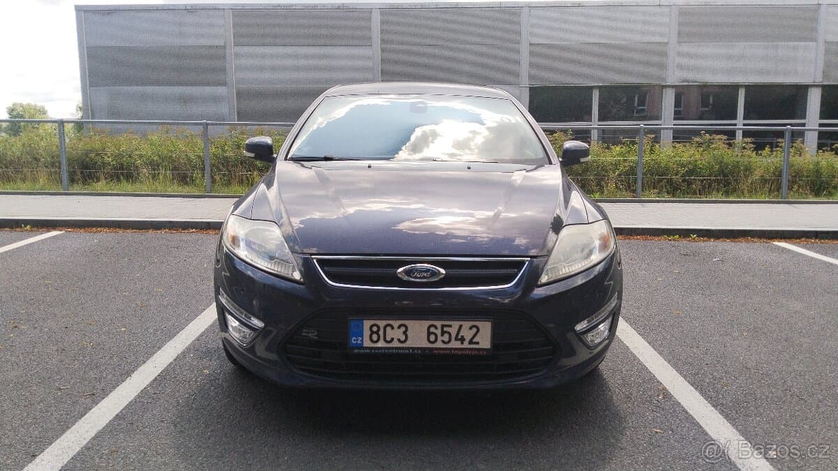 2013 Ford MONDEO