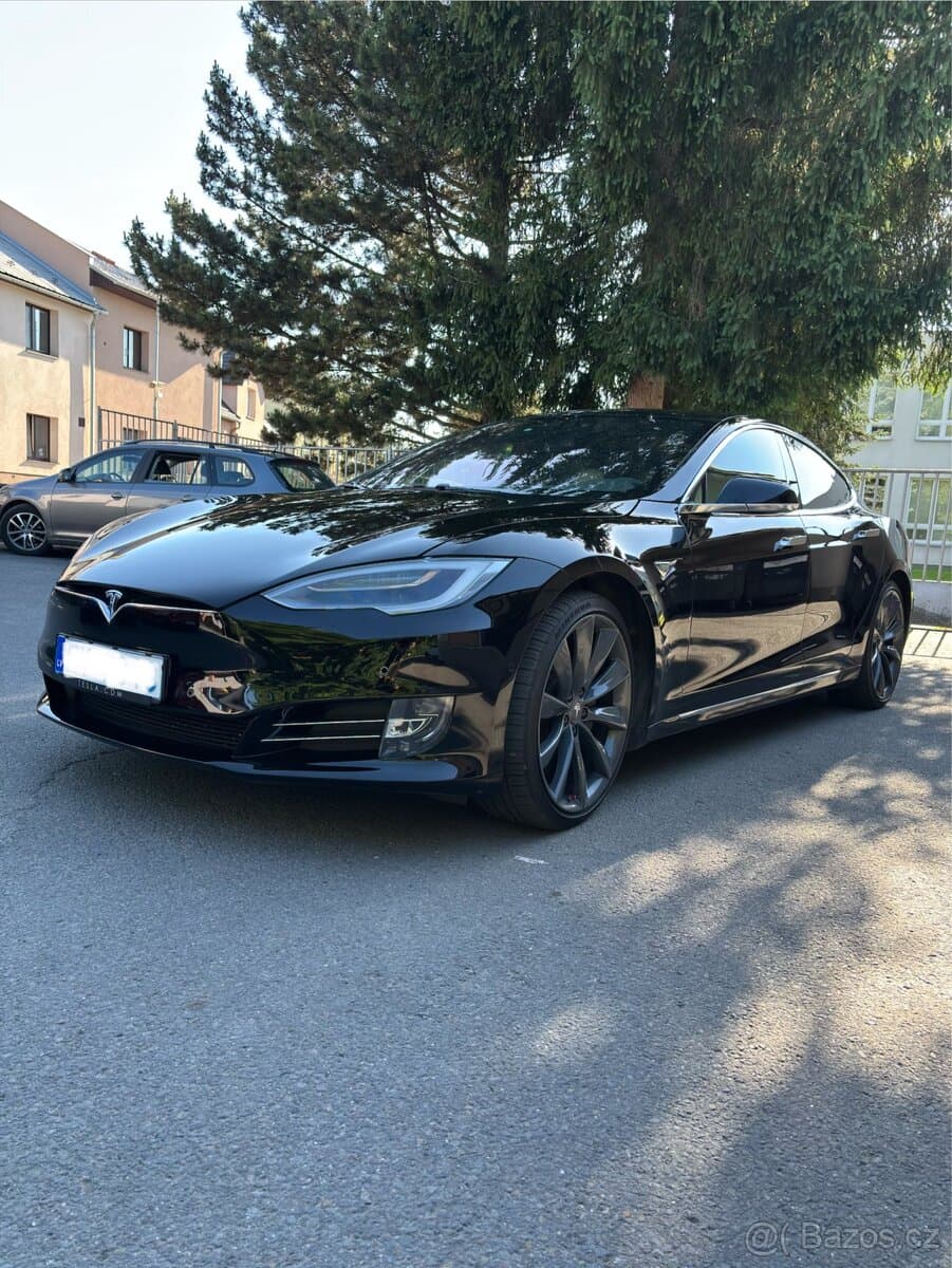2018 Tesla MODEL S