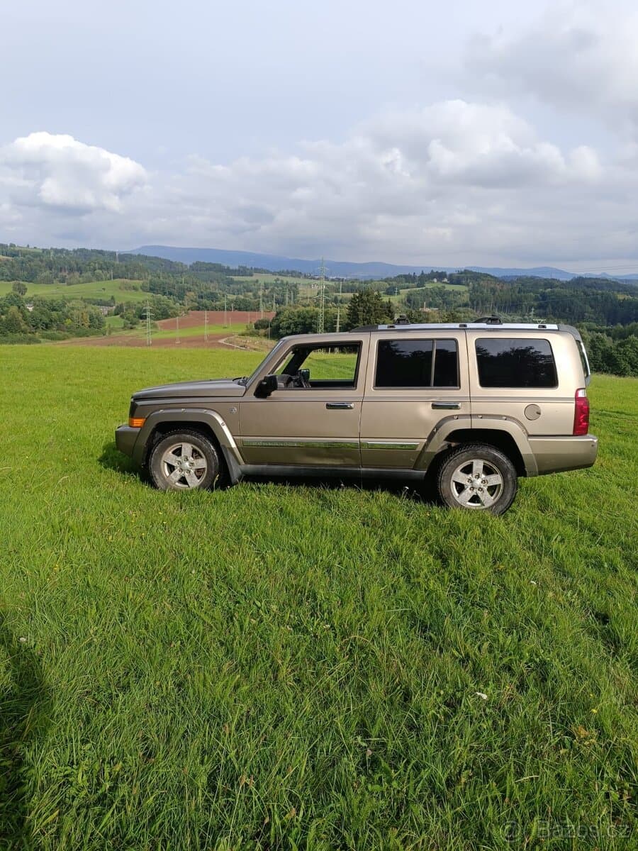 2006 Jeep COMMANDER