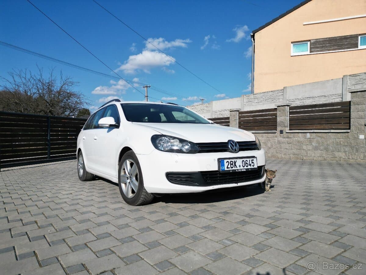 2010 Volkswagen GOLF