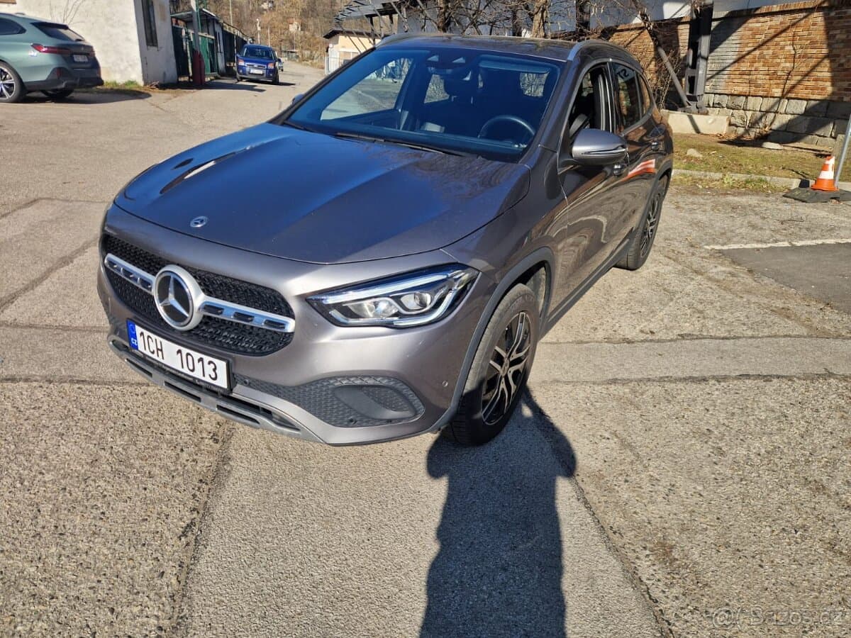 2022 Mercedes-Benz GLA