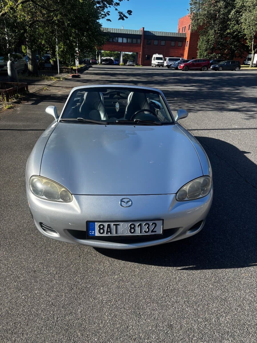 2002 Mazda MX-5
