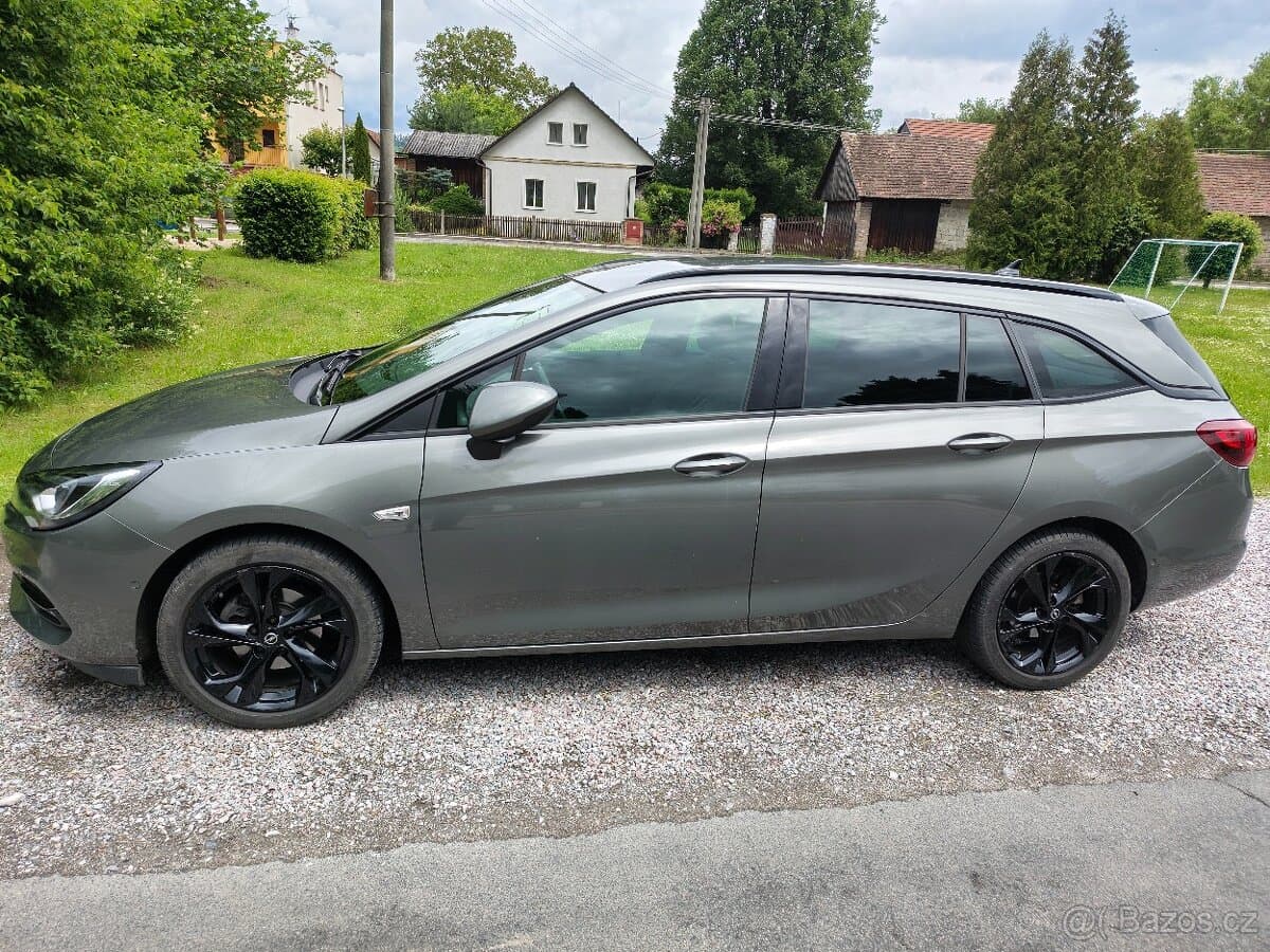 2020 Opel ASTRA