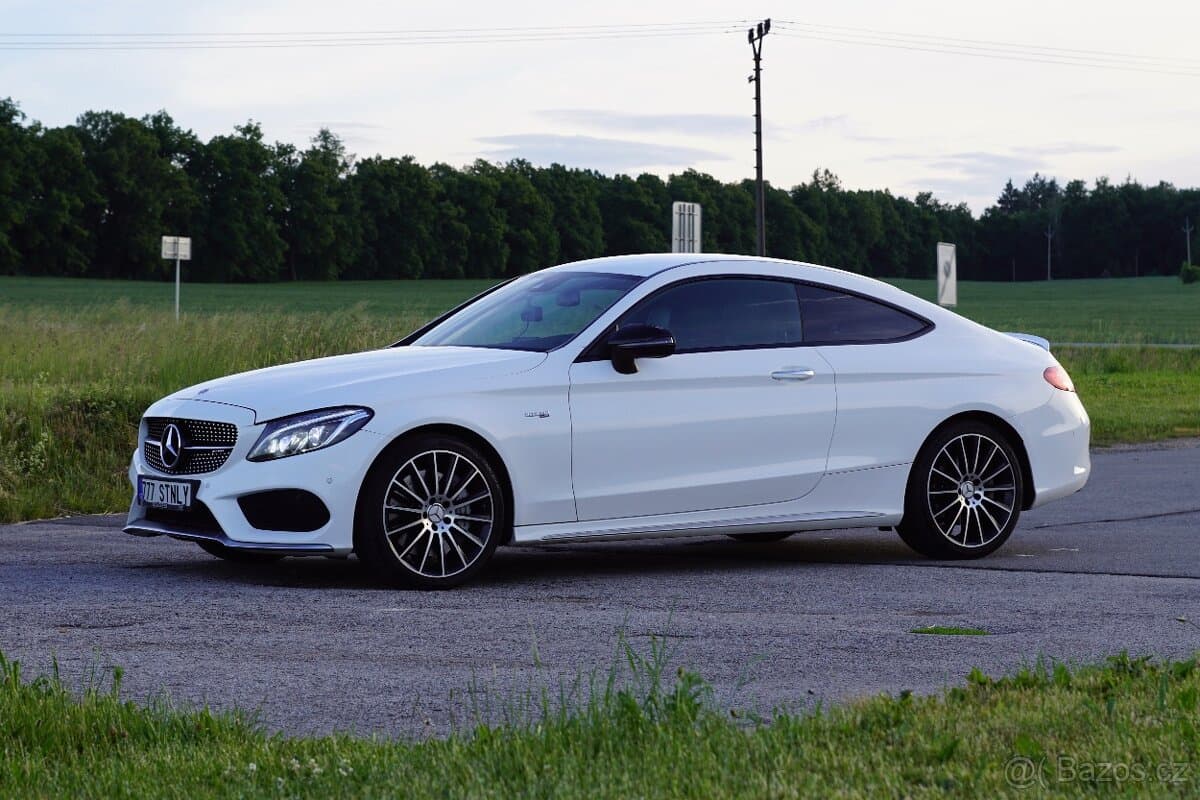 2017 Mercedes-Benz OSTATNÍ