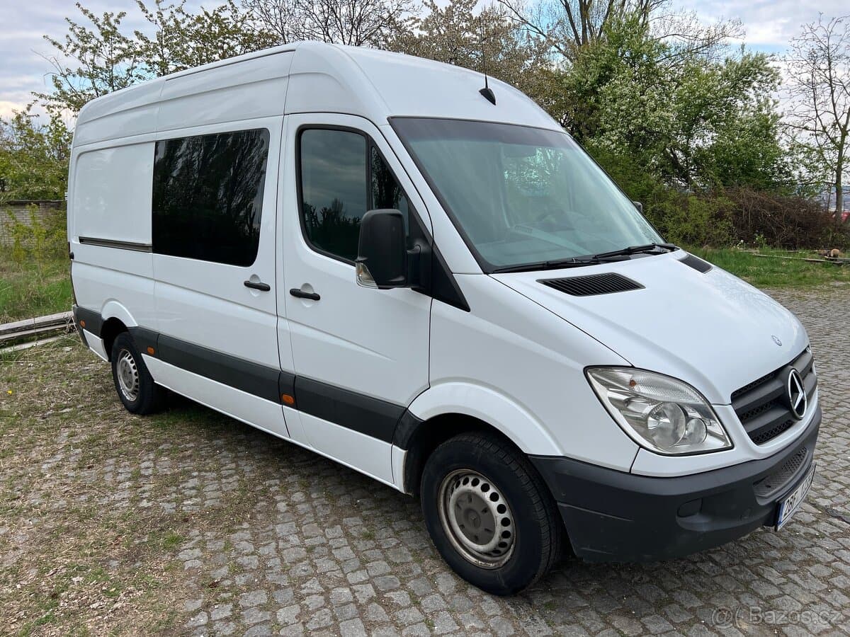 2010 Mercedes-Benz OSTATNÍ