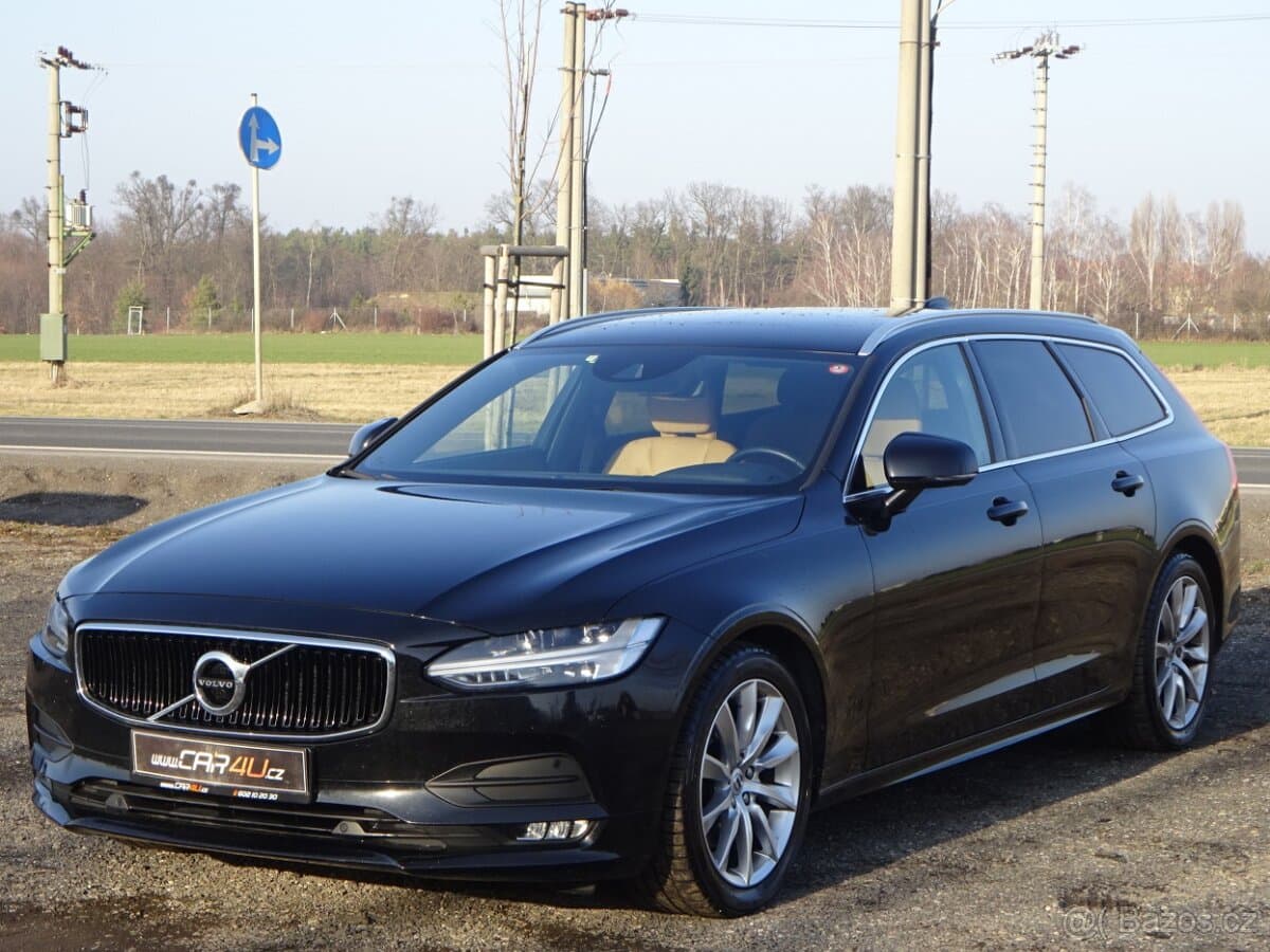 2020 Volvo V90