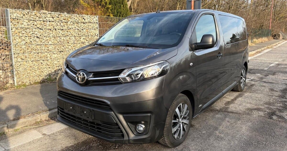 2022 Toyota PROACE