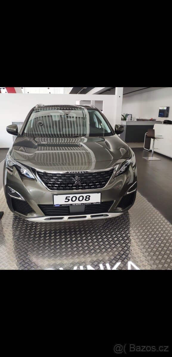 2020 Peugeot 5008