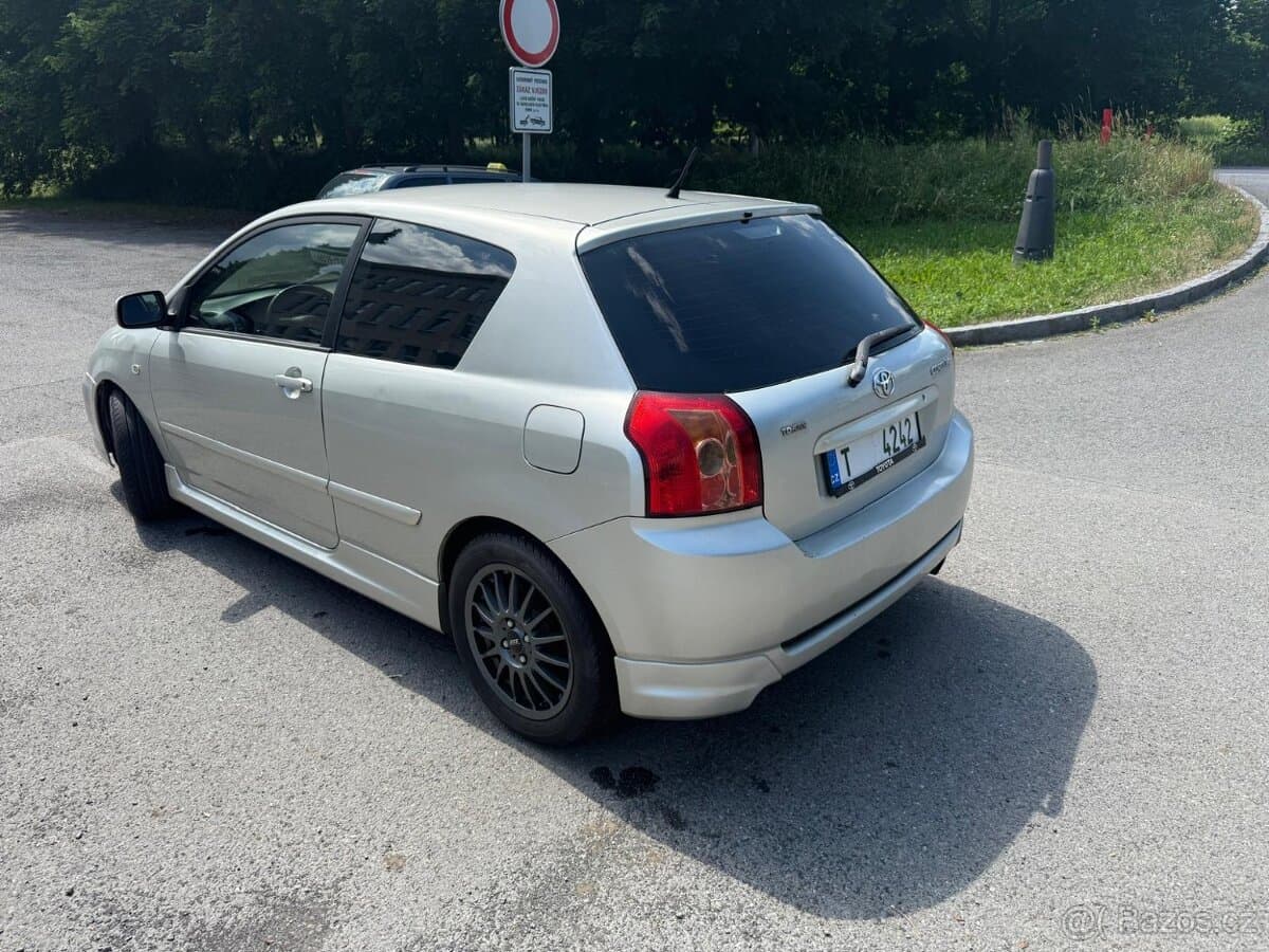 2005 Toyota COROLLA