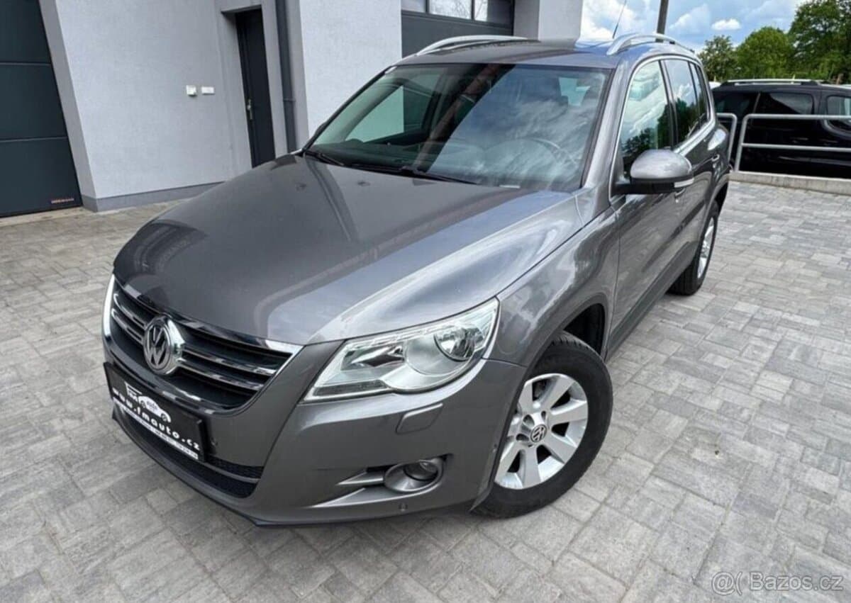 2010 Volkswagen TIGUAN