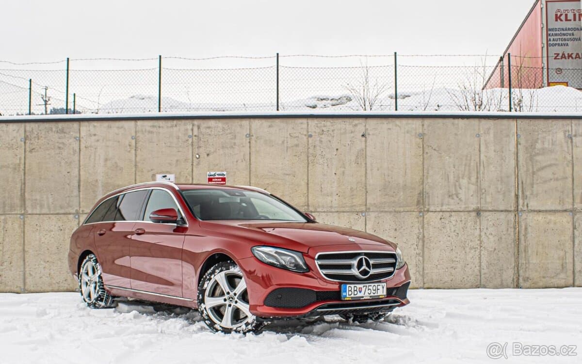 2017 Mercedes-Benz OSTATNÍ