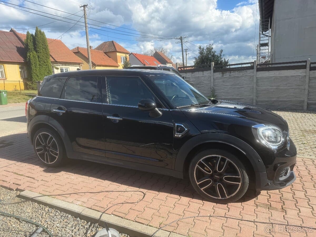 2019 Mini COUNTRYMAN