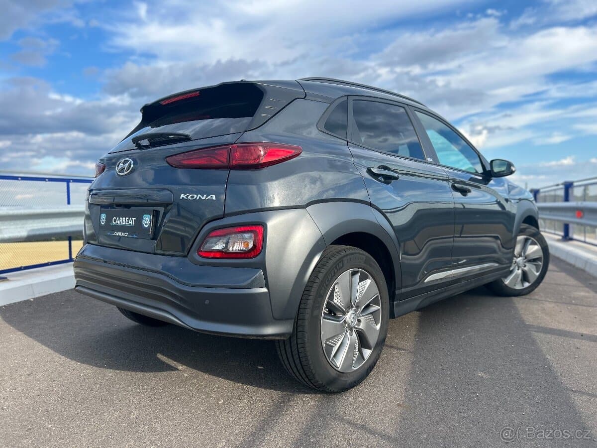 2021 Hyundai KONA