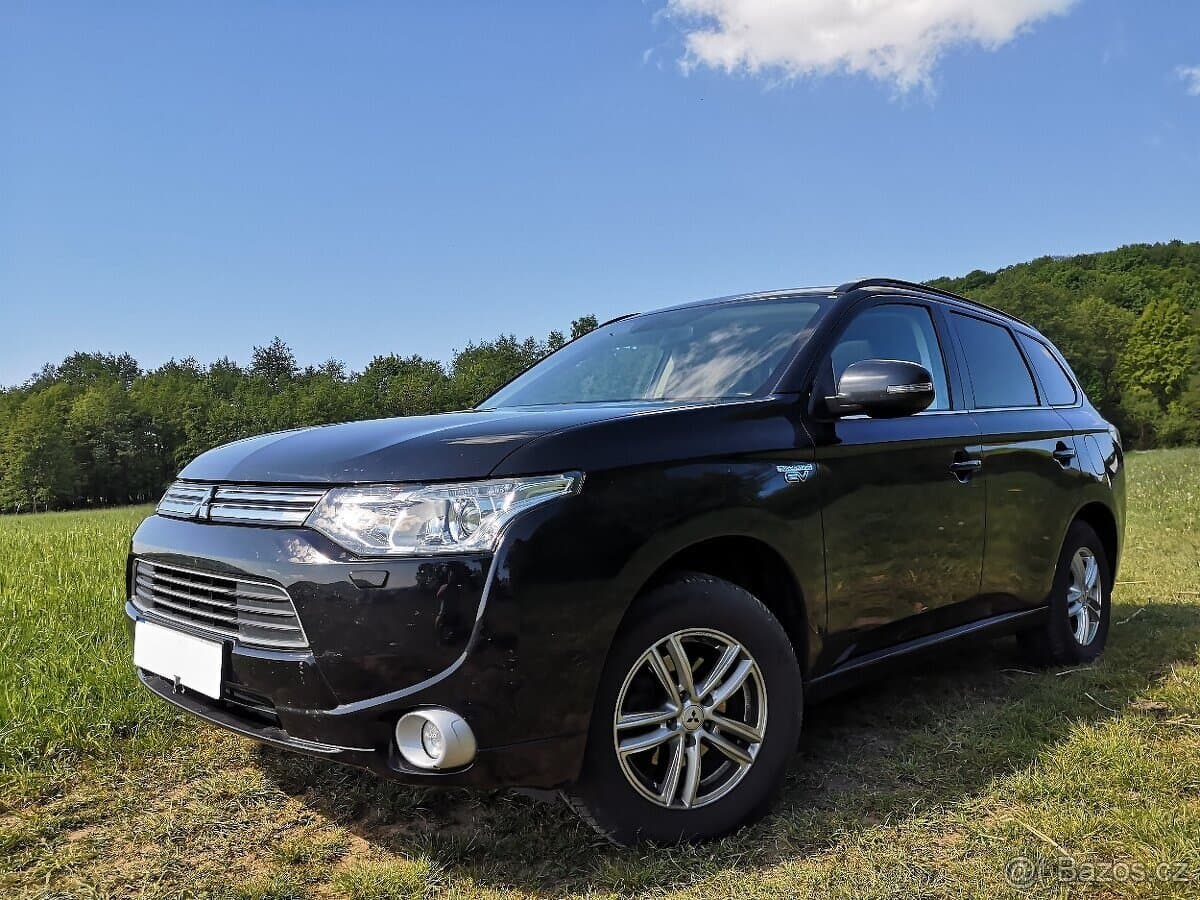 2014 Mitsubishi OUTLANDER