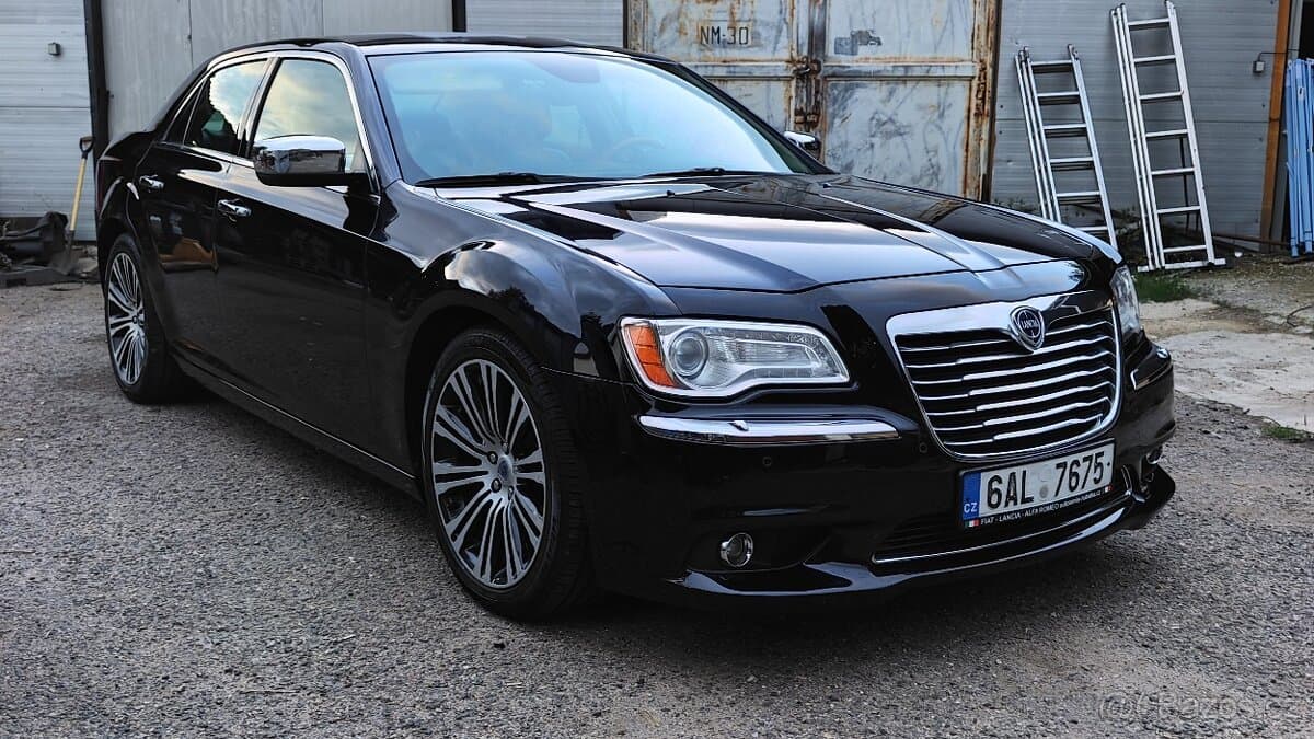 Lancia THEMA