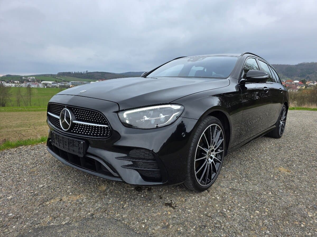 2022 Mercedes-Benz OSTATNÍ
