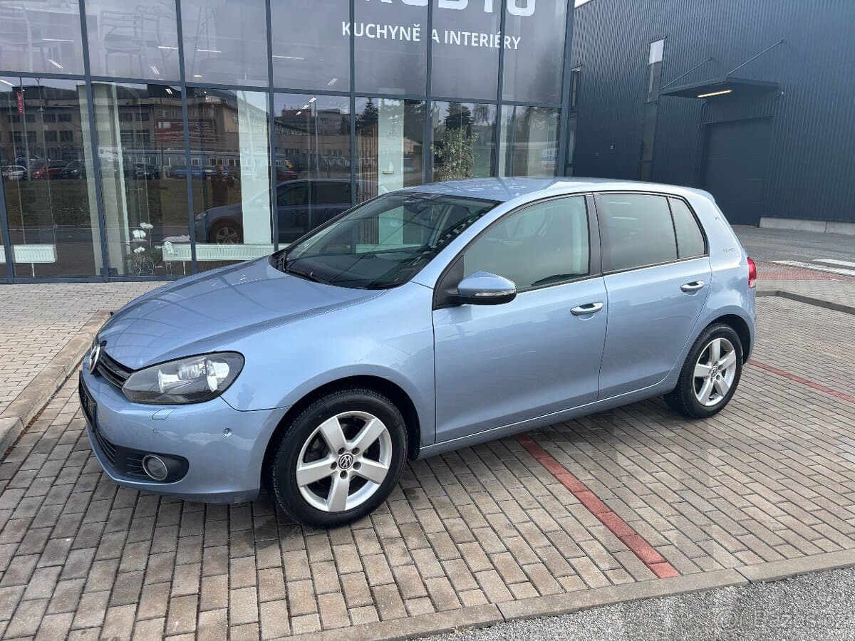 2010 Volkswagen GOLF