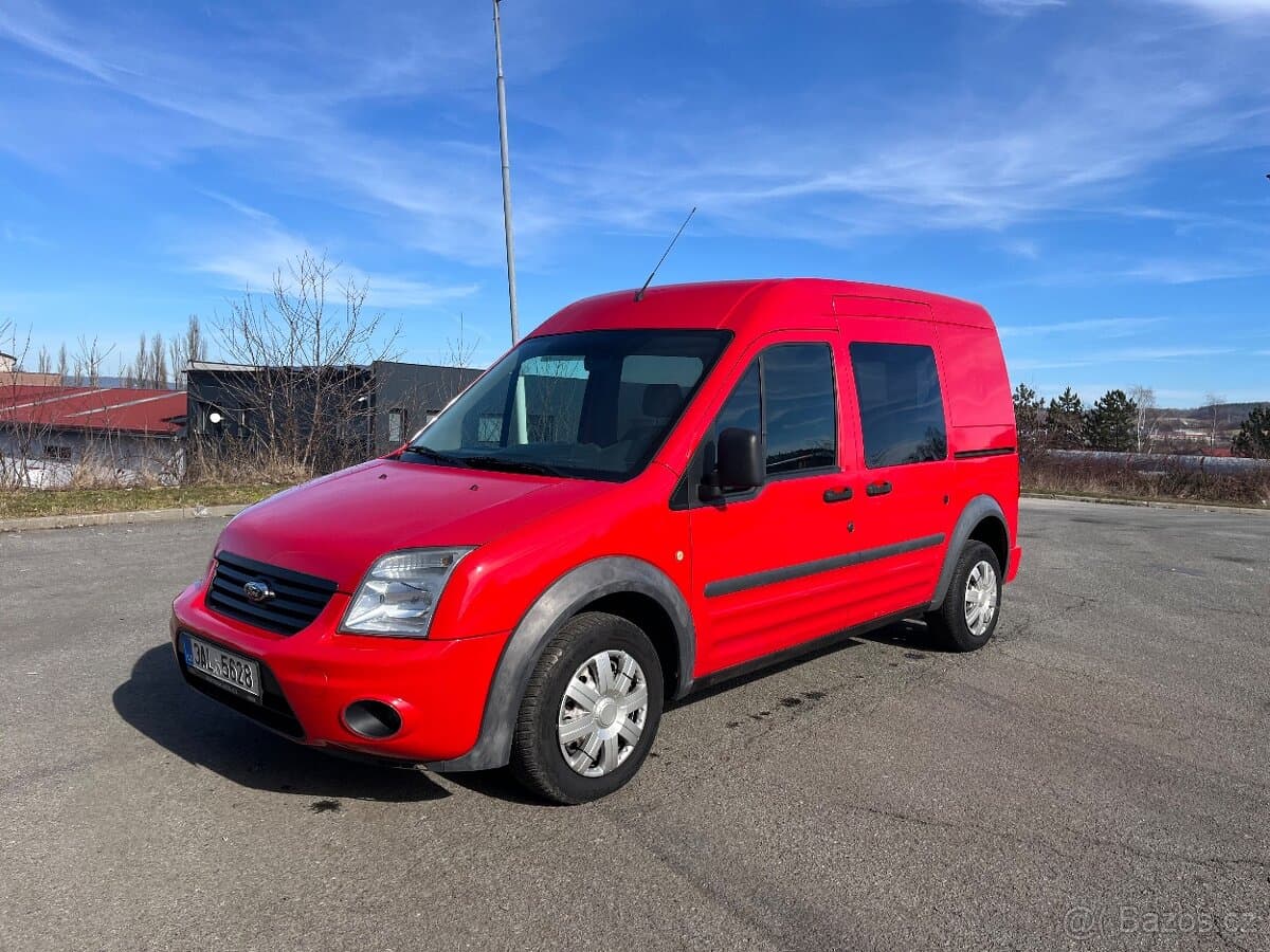 2013 Ford TOURNEO