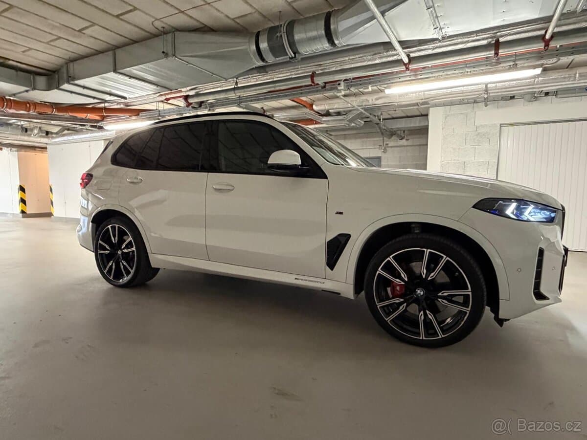 2023 BMW X5