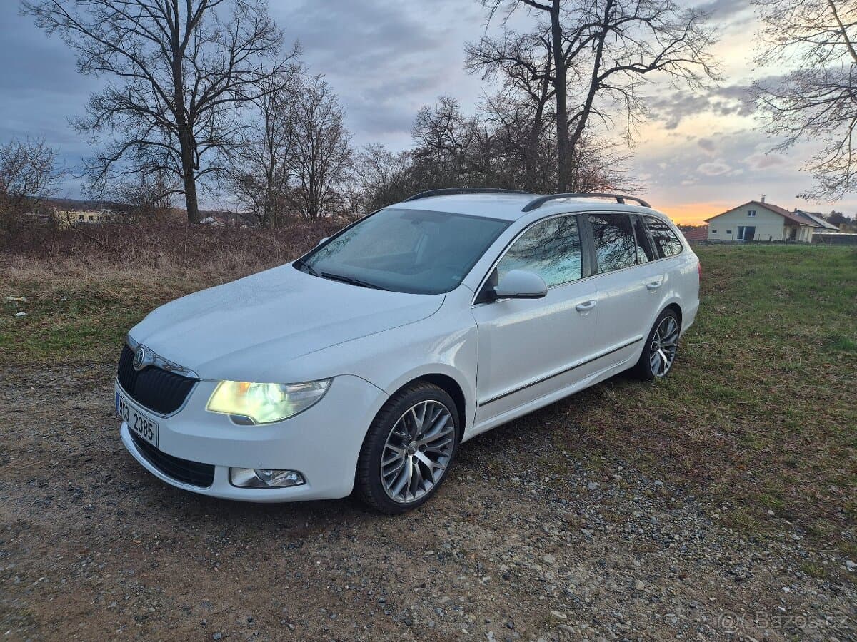 2011 Škoda SUPERB