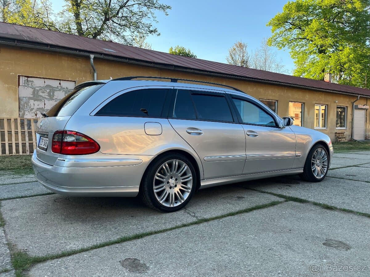 2007 Mercedes-Benz E-CLASS