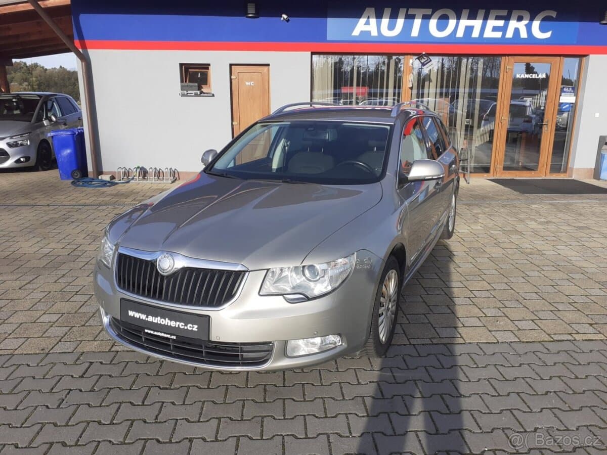 2011 Škoda SUPERB