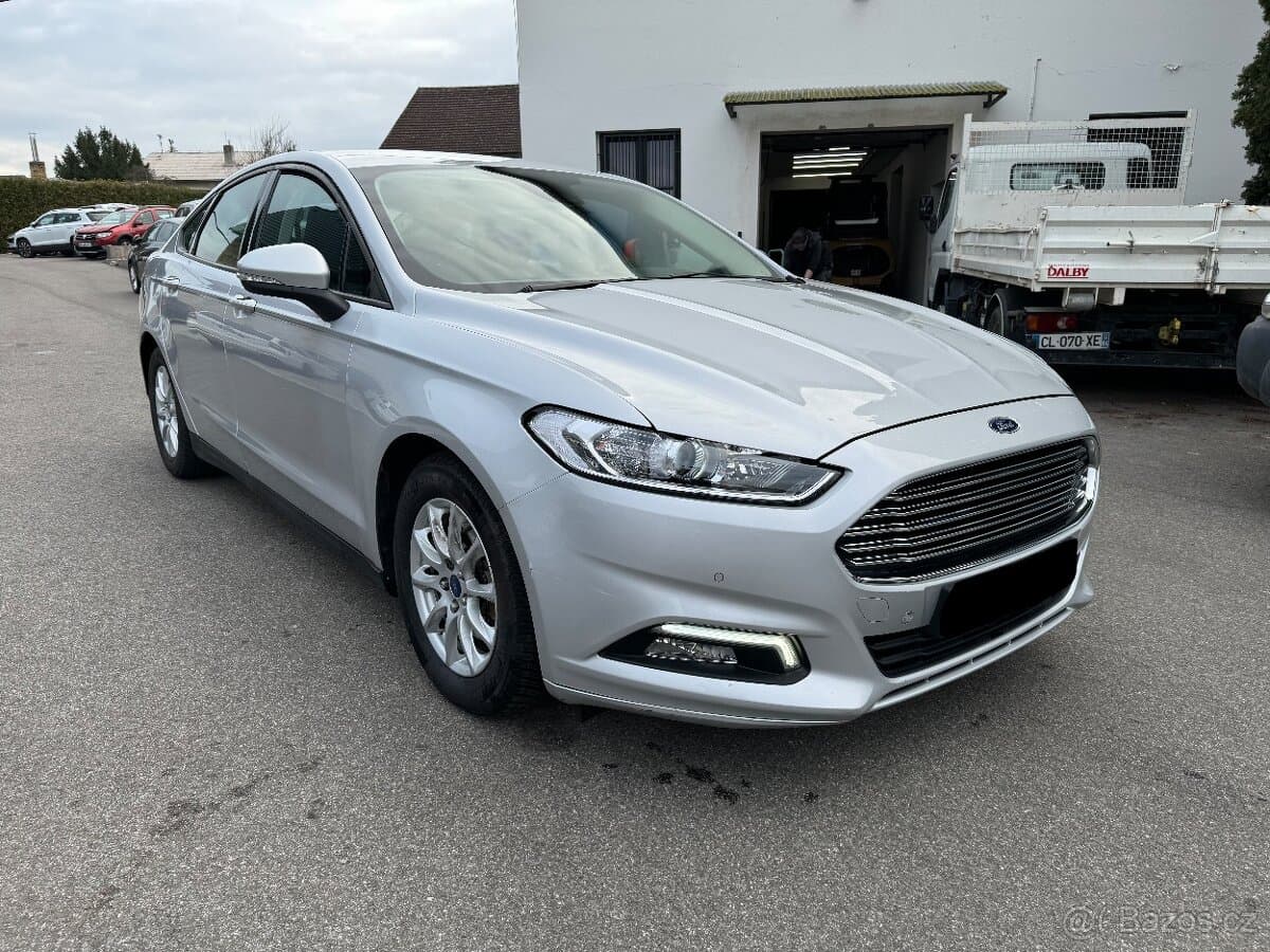 2016 Ford MONDEO