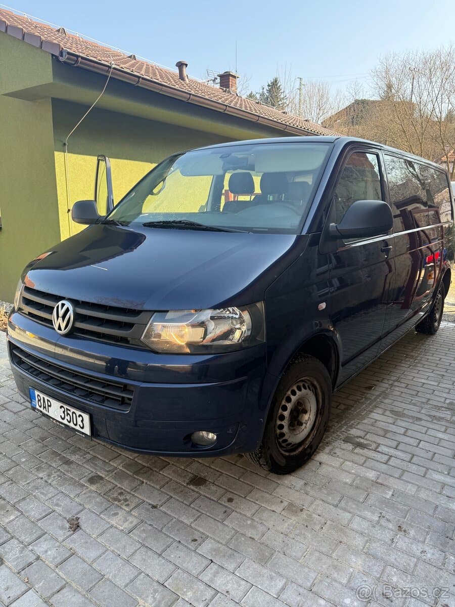 2011 Volkswagen TRANSPORTER