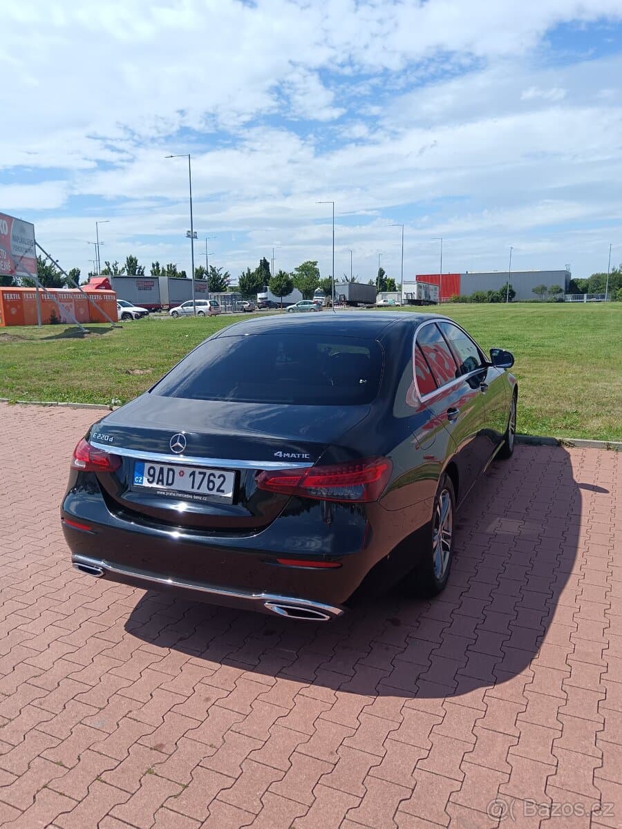 2022 Mercedes-Benz OSTATNÍ