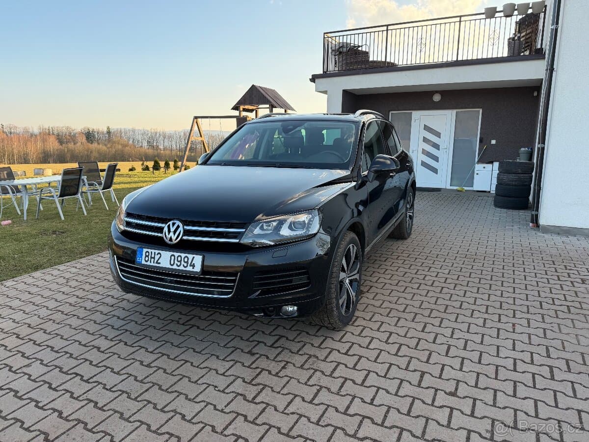 2010 Volkswagen TOUAREG