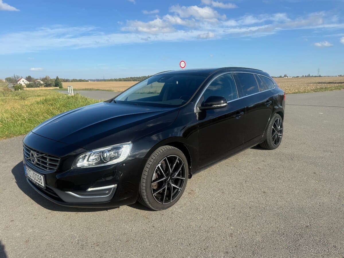 2015 Volvo V60