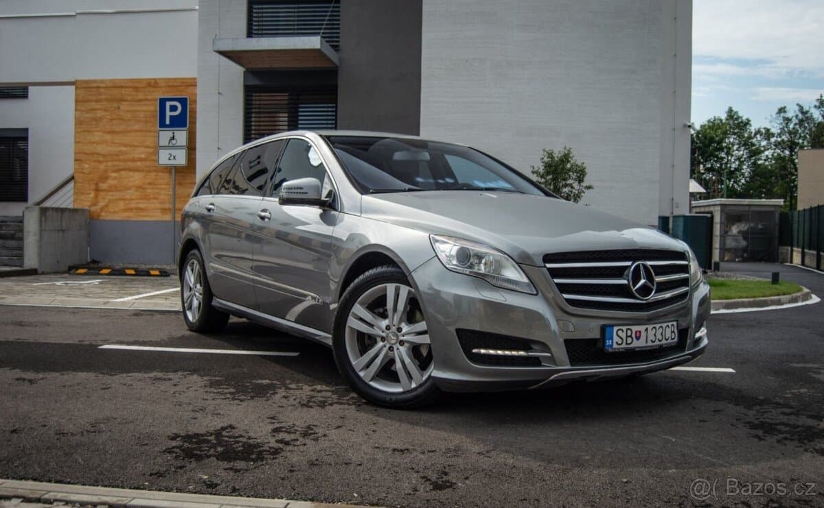 2011 Mercedes-Benz OSTATNÍ