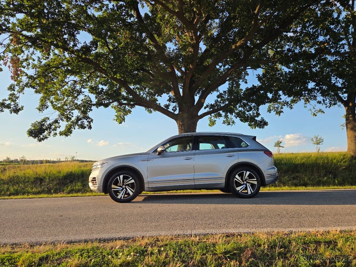 2018 Volkswagen TOUAREG